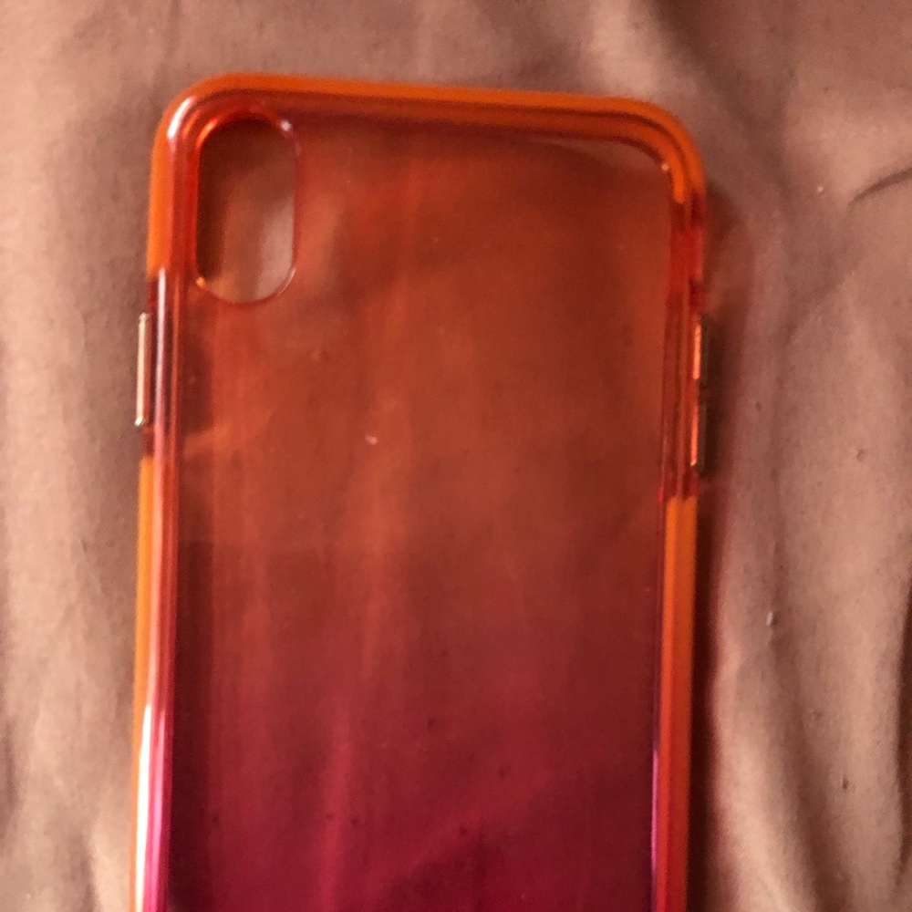 Xs max case in good condition